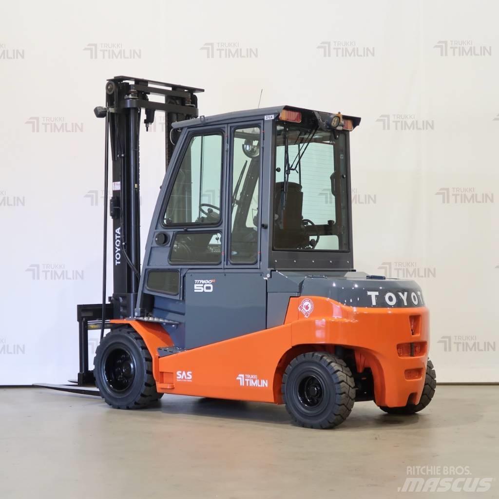 Toyota 8FBMT50 Elmotviktstruckar