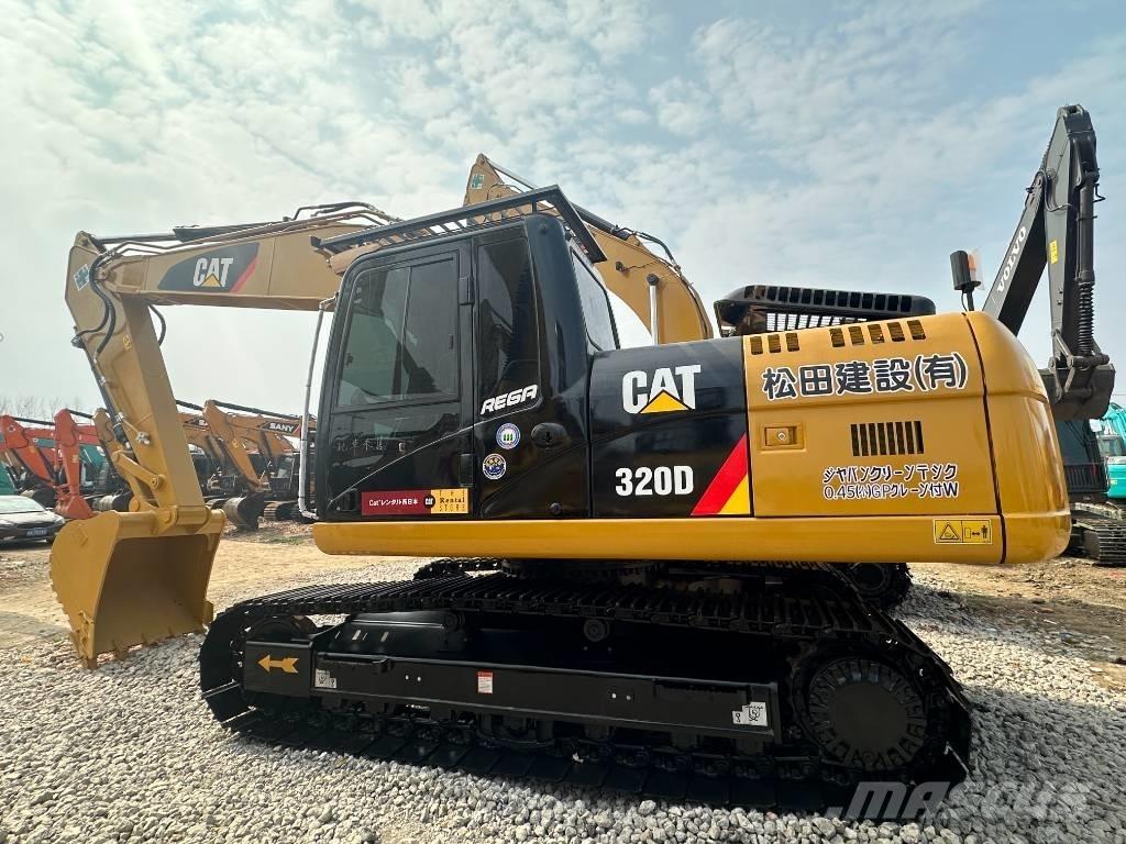CAT 320 D Bandgrävare