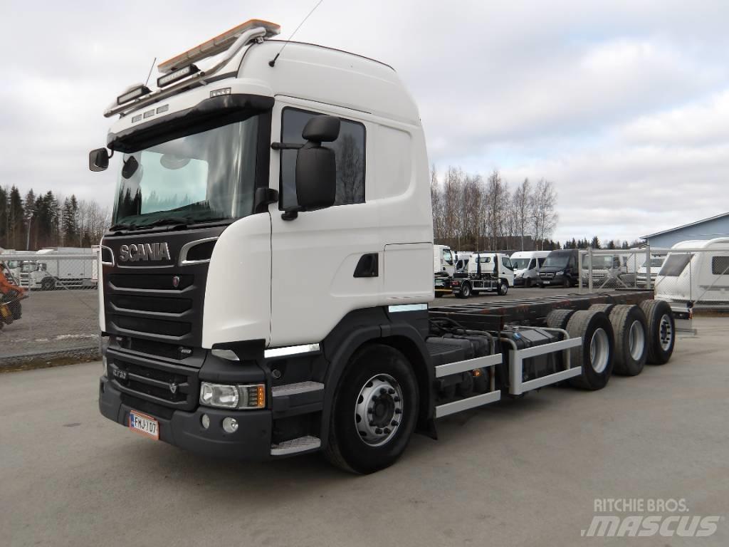 Scania R730 8x4 Chassier