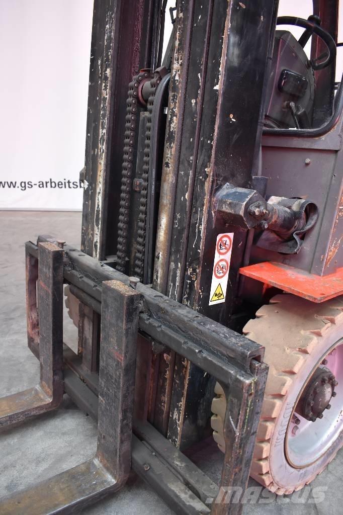 Manitou CG 30 P Gasolmotviktstruckar
