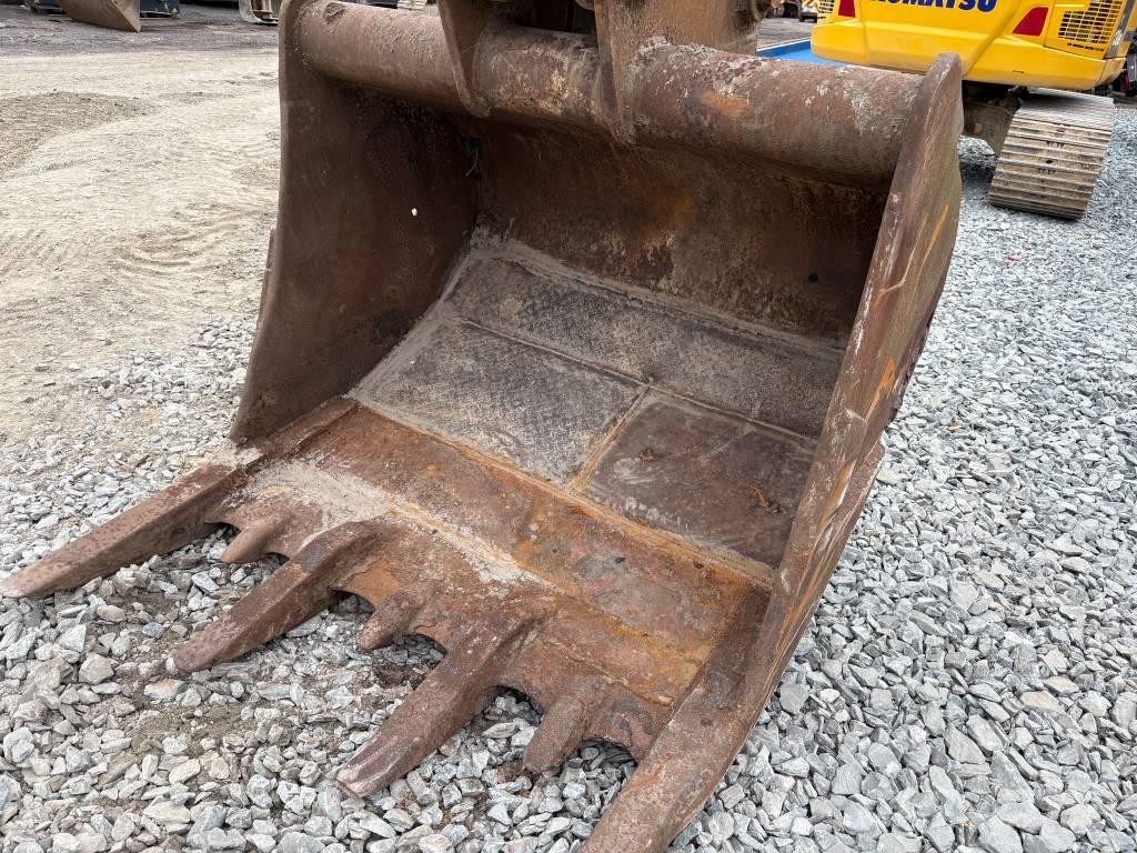 Komatsu PC210LC-8 Bandgrävare