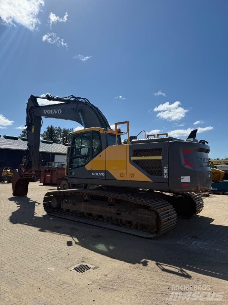Volvo EC 300 EL Bandgrävare