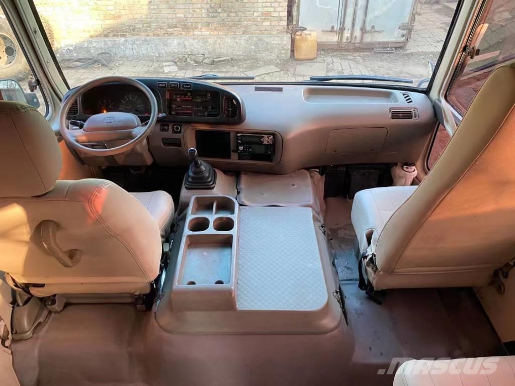 Toyota Coaster Bus Minibussar