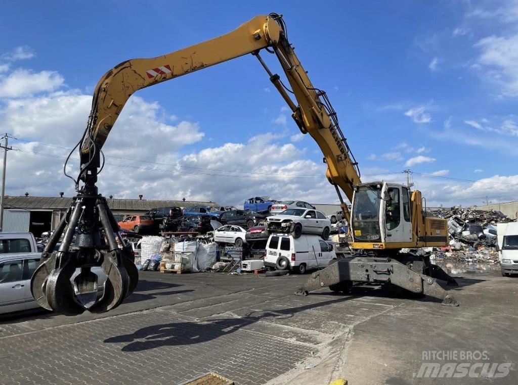 Liebherr 924 Avfalls / industri hantering