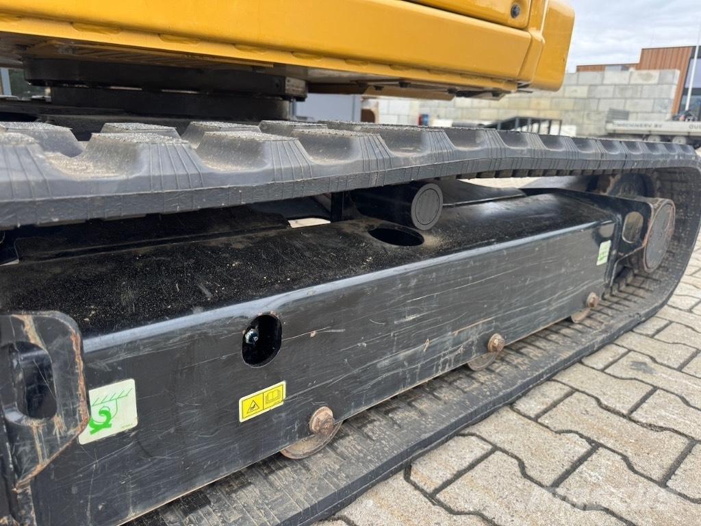 CAT 303.5 CR Minigrävare < 7t