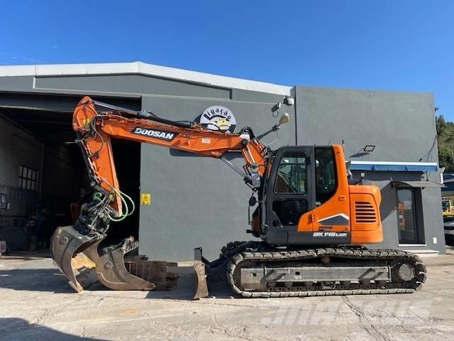 Doosan DX 140 LC-7 Bandgrävare