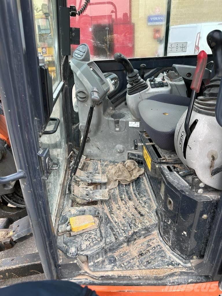 Hitachi ZX 65 US B-5 Minigrävare < 7t