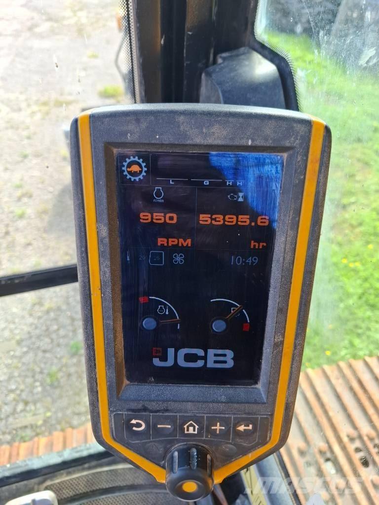 JCB JS 220 LC Bandgrävare