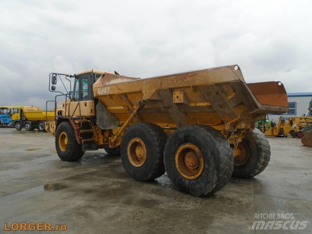 Bell B 25 D Midjestyrd dumper