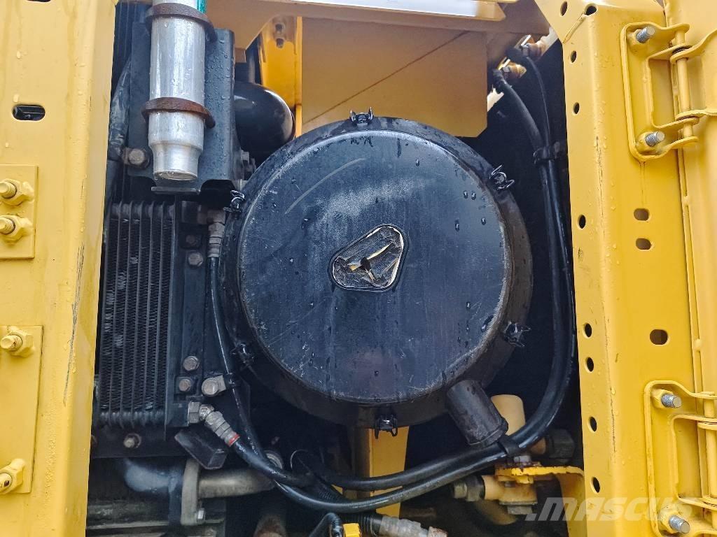 Komatsu PC 400-7 Bandgrävare
