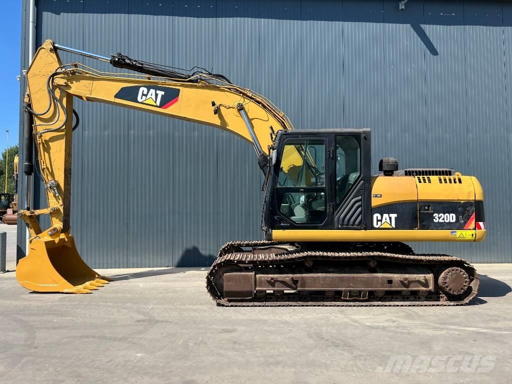 CAT 320D L Bandgrävare