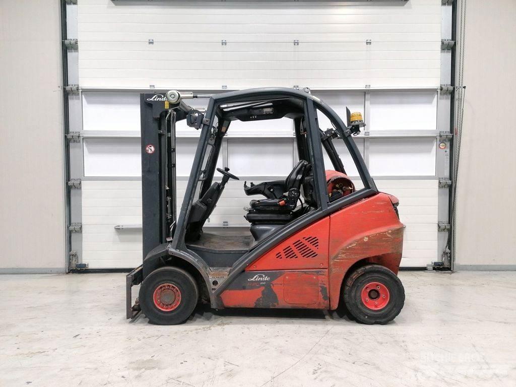 Linde H20T-02/600 Gasolmotviktstruckar