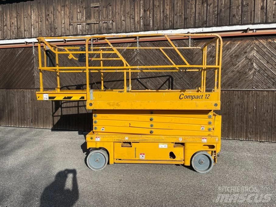 Haulotte Compact 12 Saxliftar