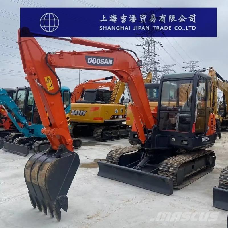 Doosan DH 55 Bandgrävare