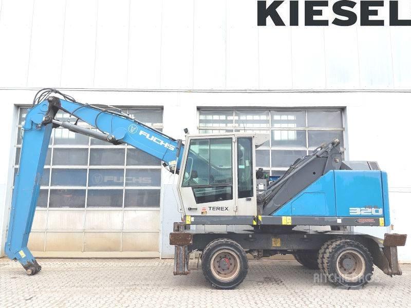 Fuchs MHL 320 F Avfalls / industri hantering