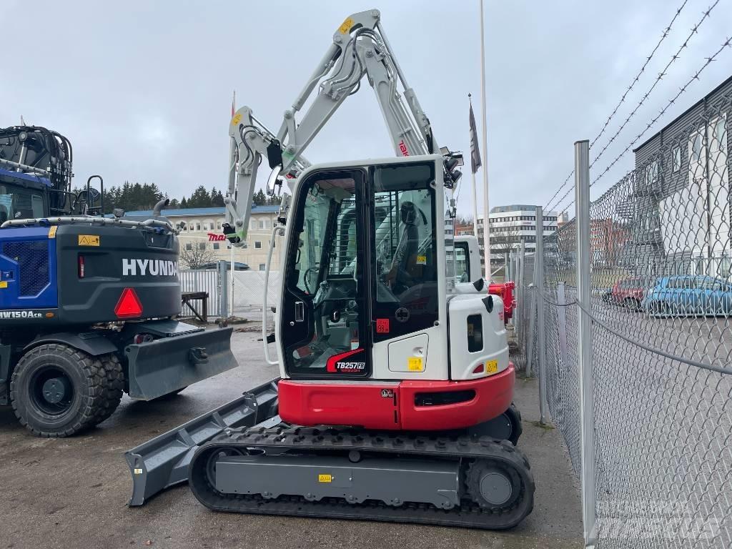 Takeuchi TB 257 FR Minigrävare < 7t