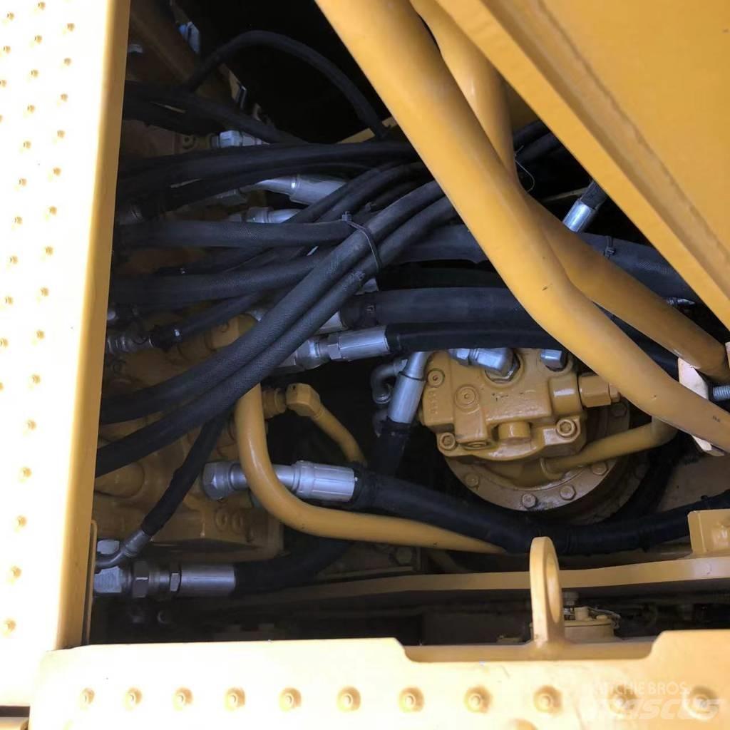 CAT 312 D L Bandgrävare