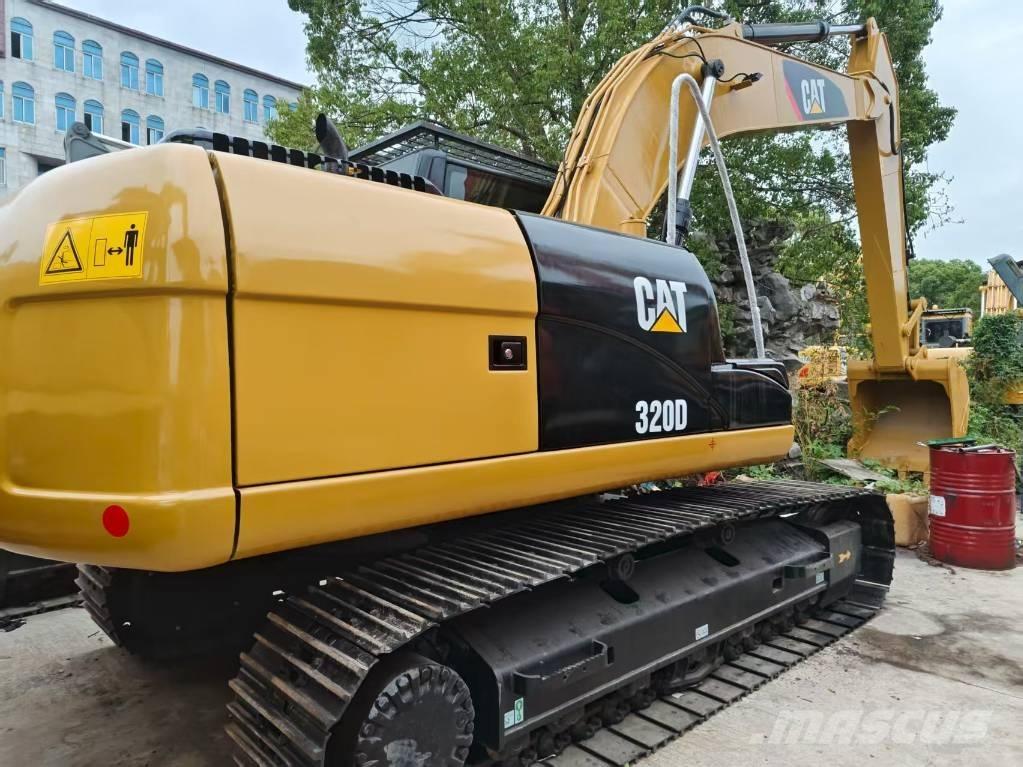 CAT 320d Bandgrävare