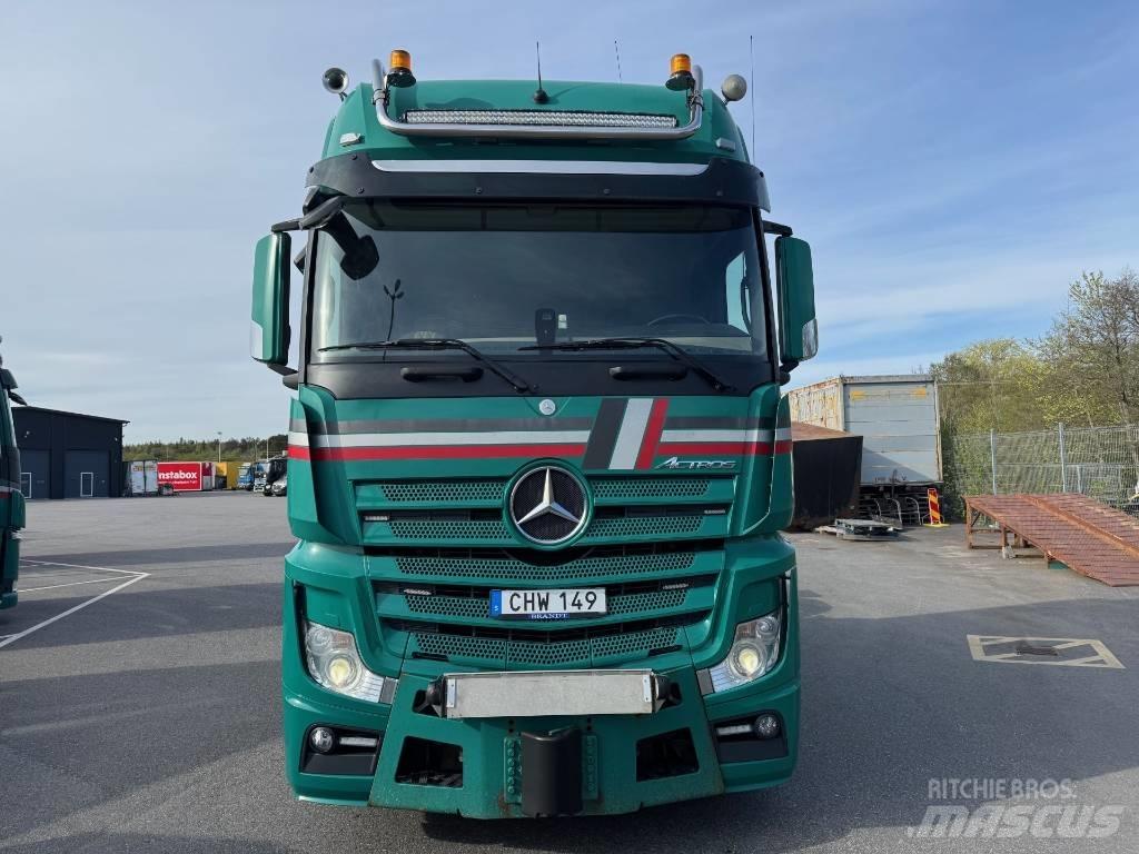 Mercedes-Benz  Dragbilar
