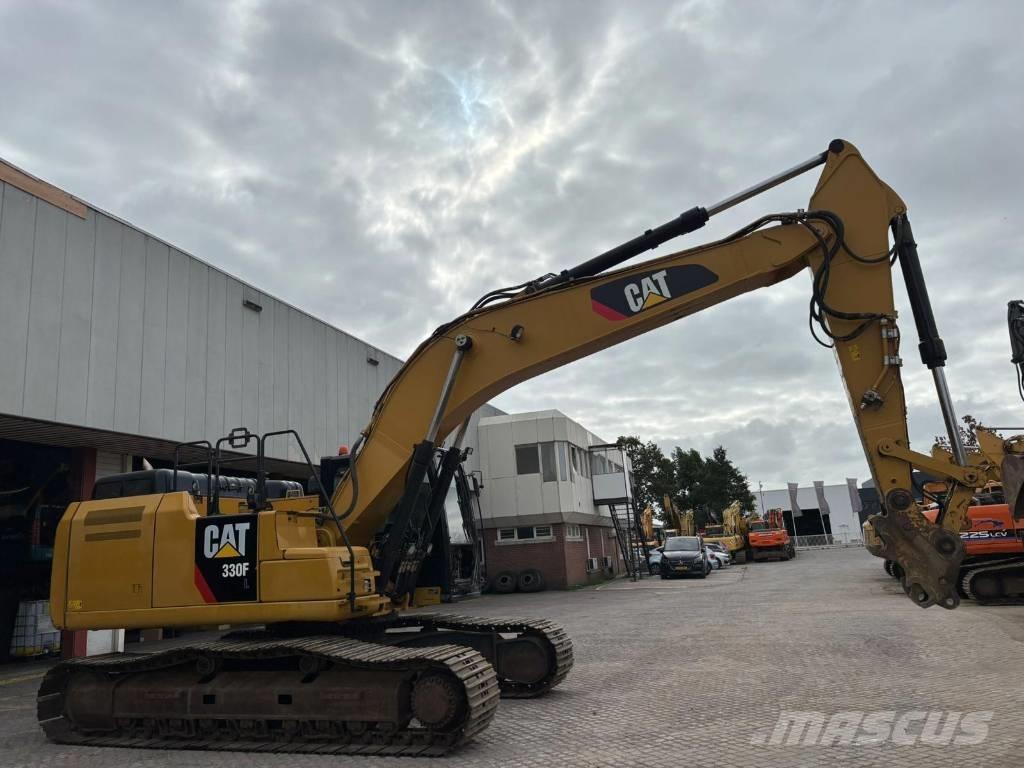 CAT 330FL Bandgrävare