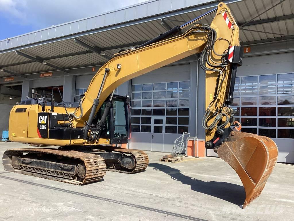 CAT 320 E L Bandgrävare