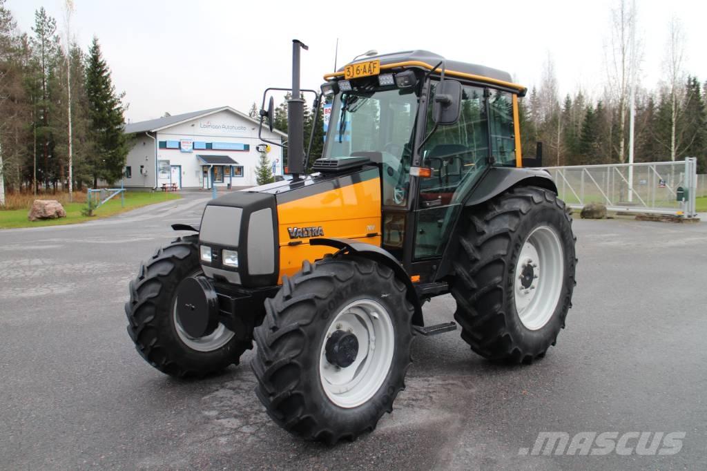 Valtra 700 Traktorer