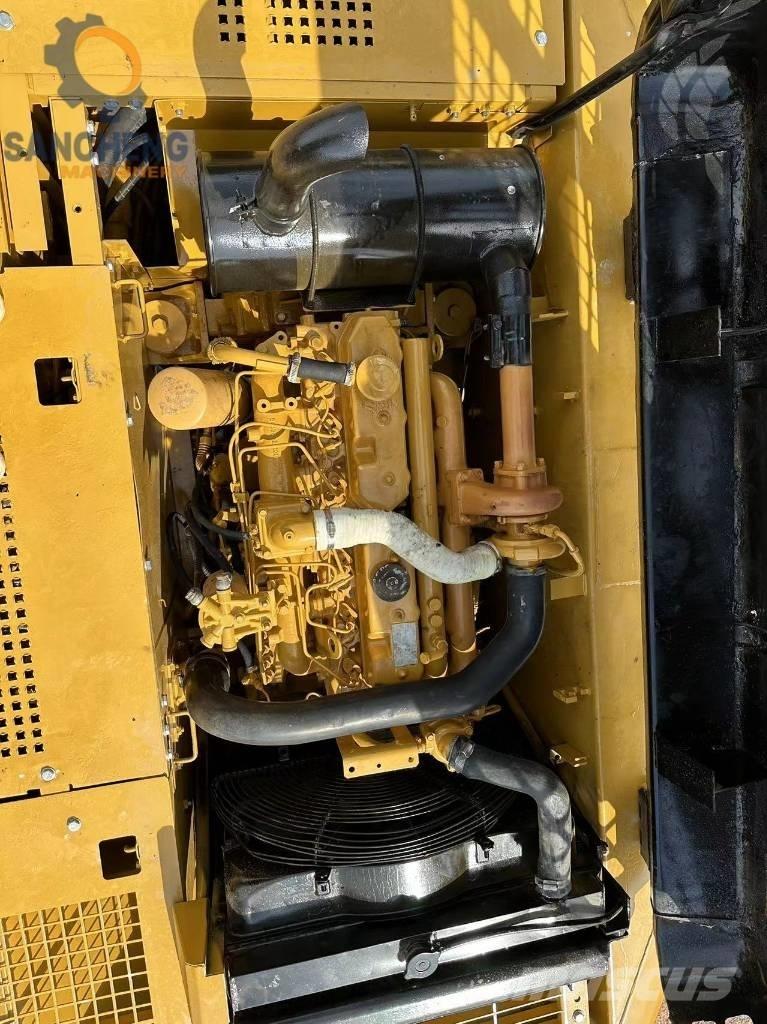 CAT 320 B Bandgrävare