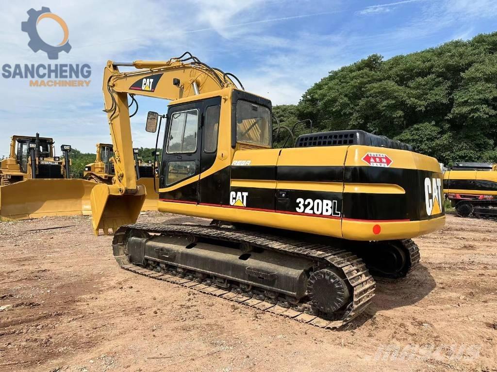 CAT 320 B Bandgrävare