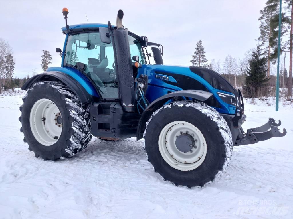 Valtra T 174 VERSU Traktorer