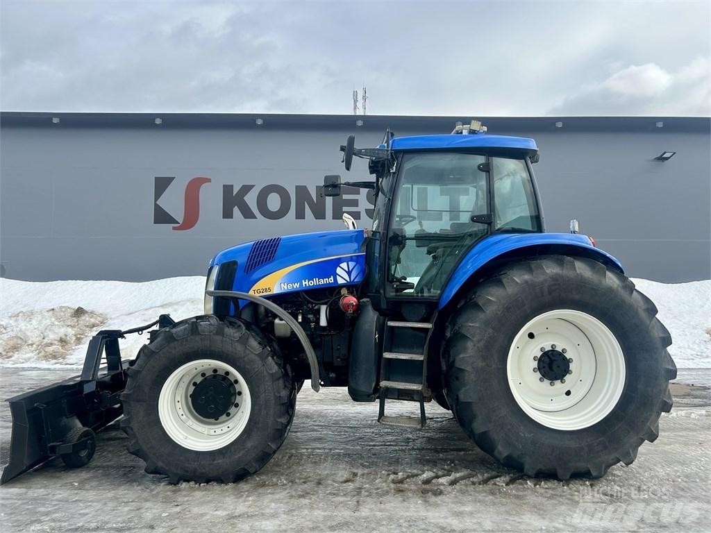 New Holland TG285 Traktorer