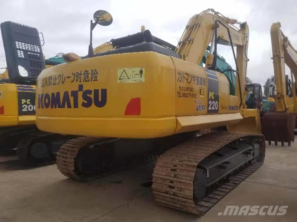 Komatsu PC 220-8 Bandgrävare