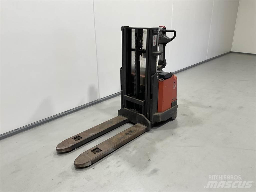 BT S16D Staplare