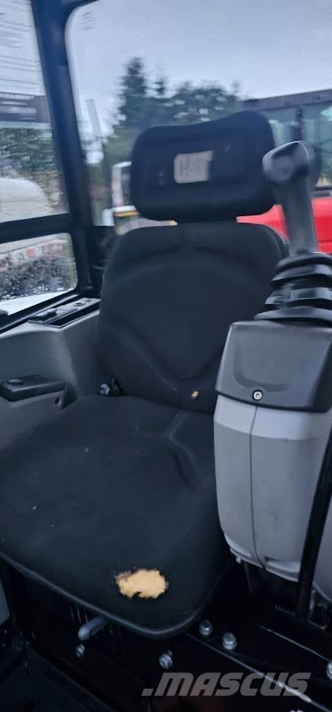 CAT 302.7 D CR Minigrävare < 7t