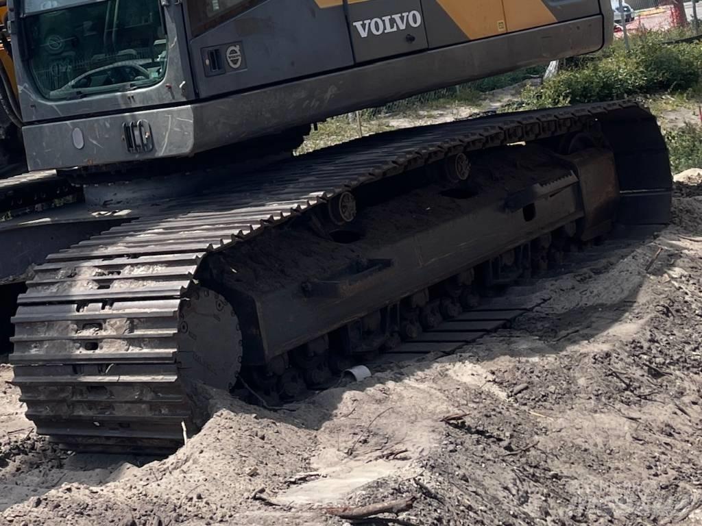 Volvo EC 220 EL Bandgrävare