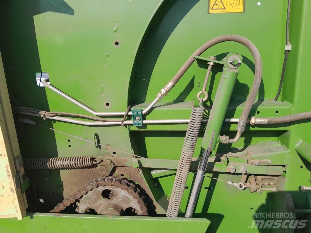 Krone MYYTY KR 130 Rundbalspressar