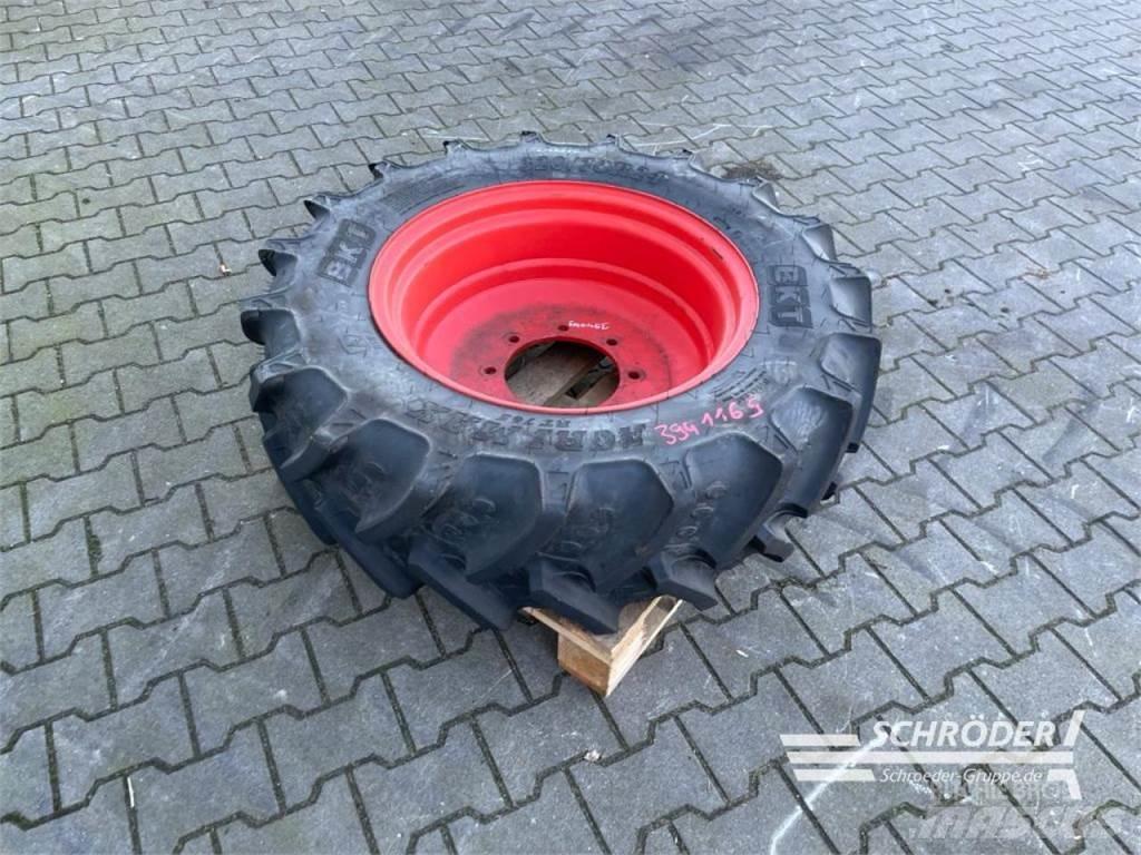 BKT 1X 320/70 R24 Däck, hjul och fälgar