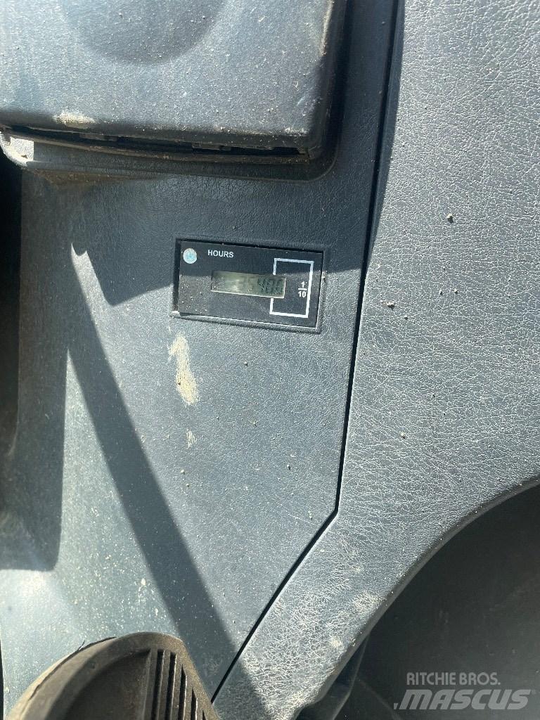 Hyundai 55w9a Hjulgrävare