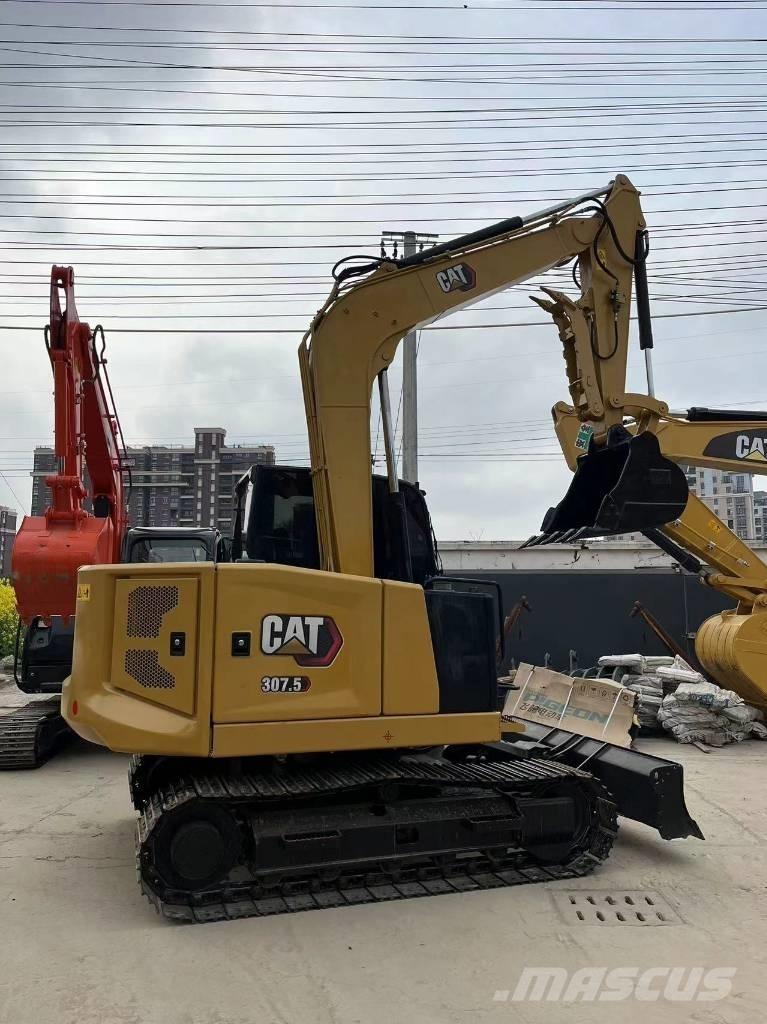 CAT 307 Bandgrävare