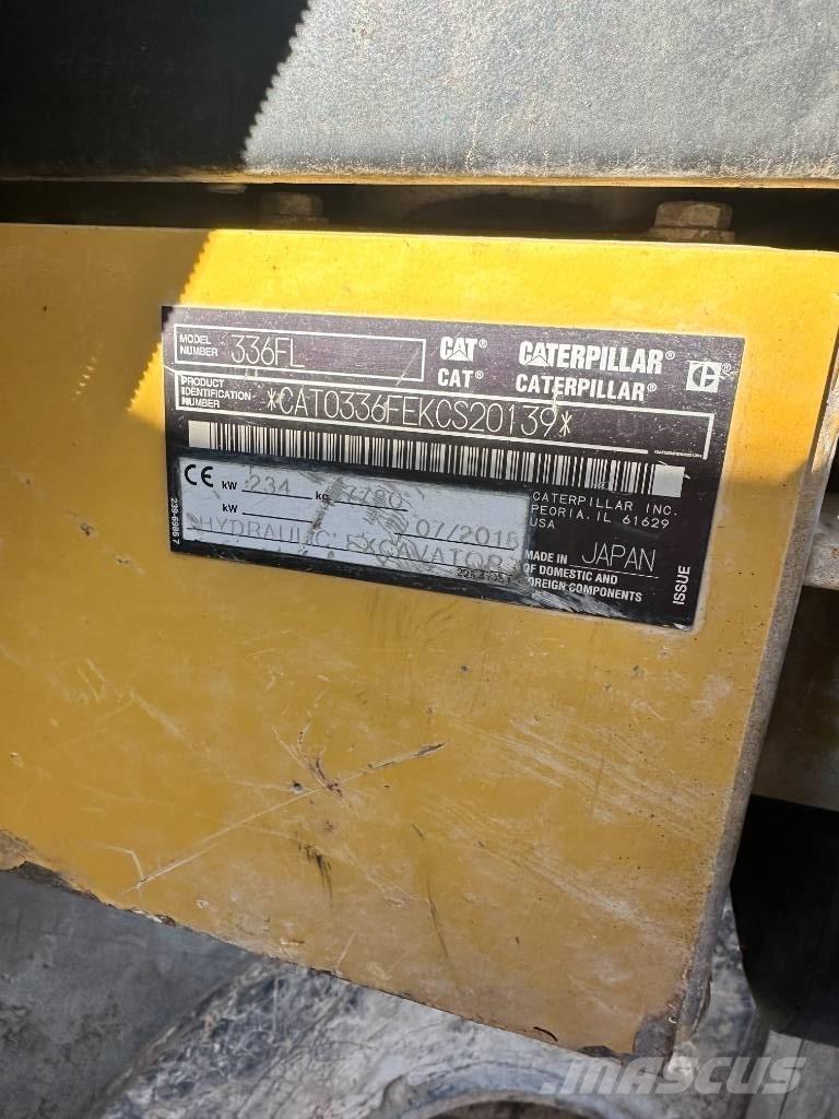 CAT 336 F L Bandgrävare