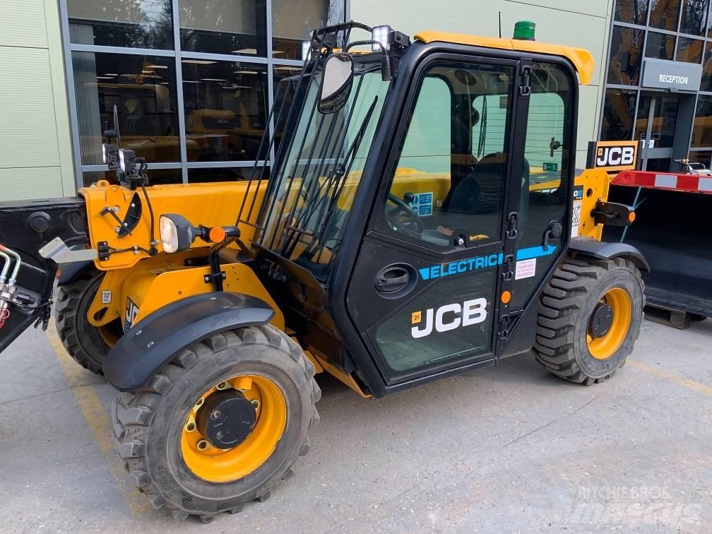 JCB 525-60 E Teleskoplastare