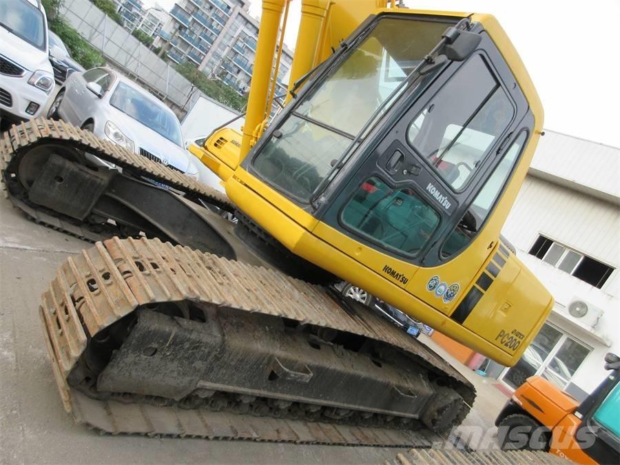 Komatsu PC 200-6 Bandgrävare
