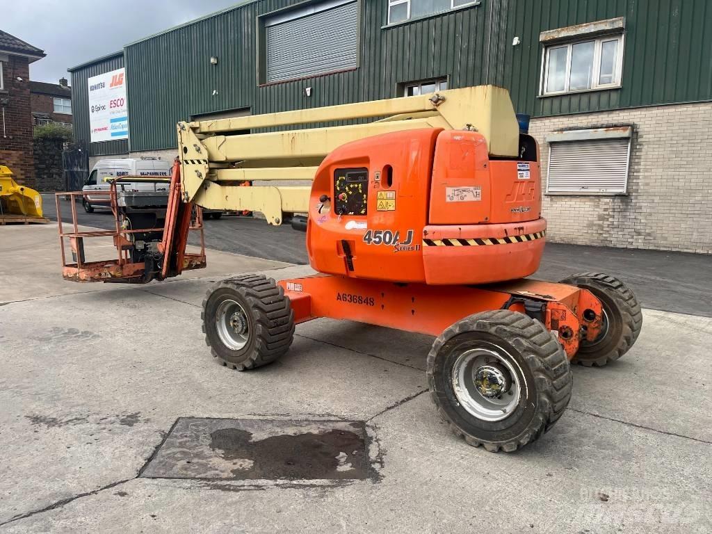 JLG 450 AJ Bomliftar