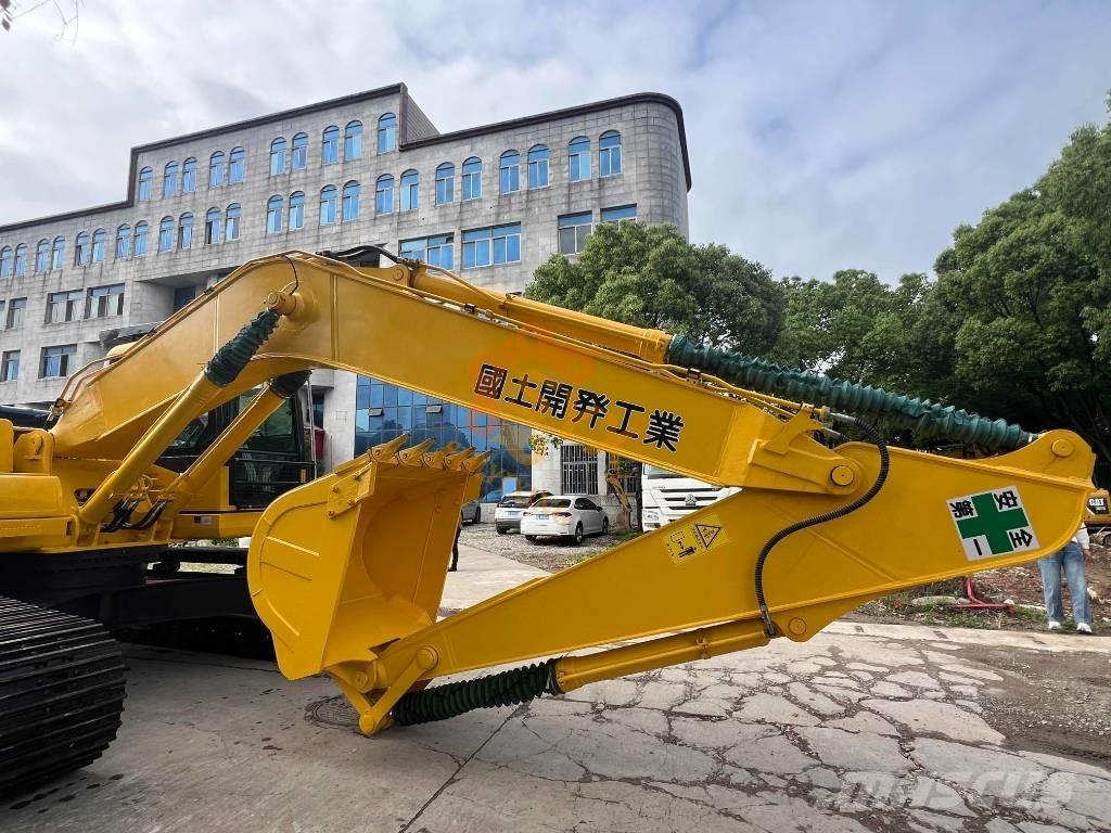 Komatsu PC 220-7 Bandgrävare