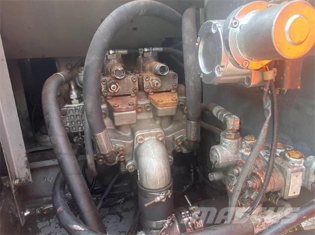 Hitachi EX120 Bandgrävare