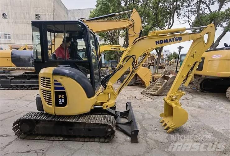 Komatsu PC35 Bandgrävare