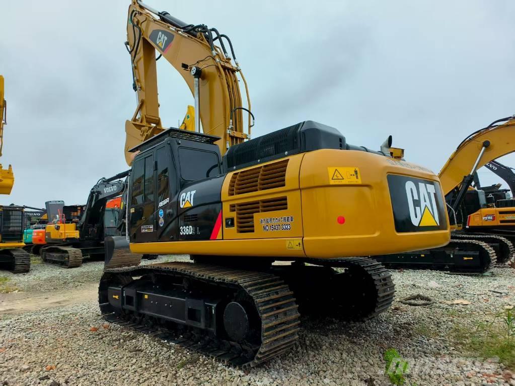 CAT 336 D Bandgrävare