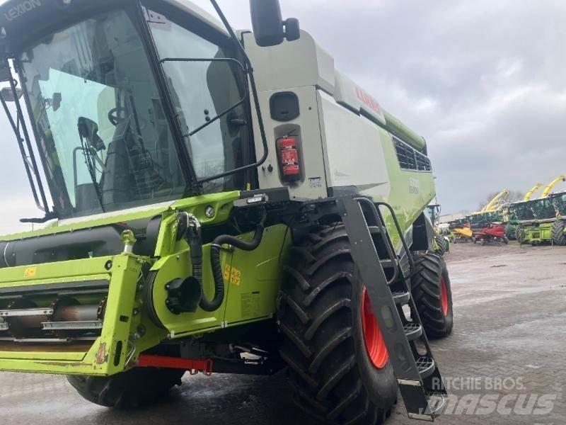 CLAAS LEXION 6700 Skördetröskor