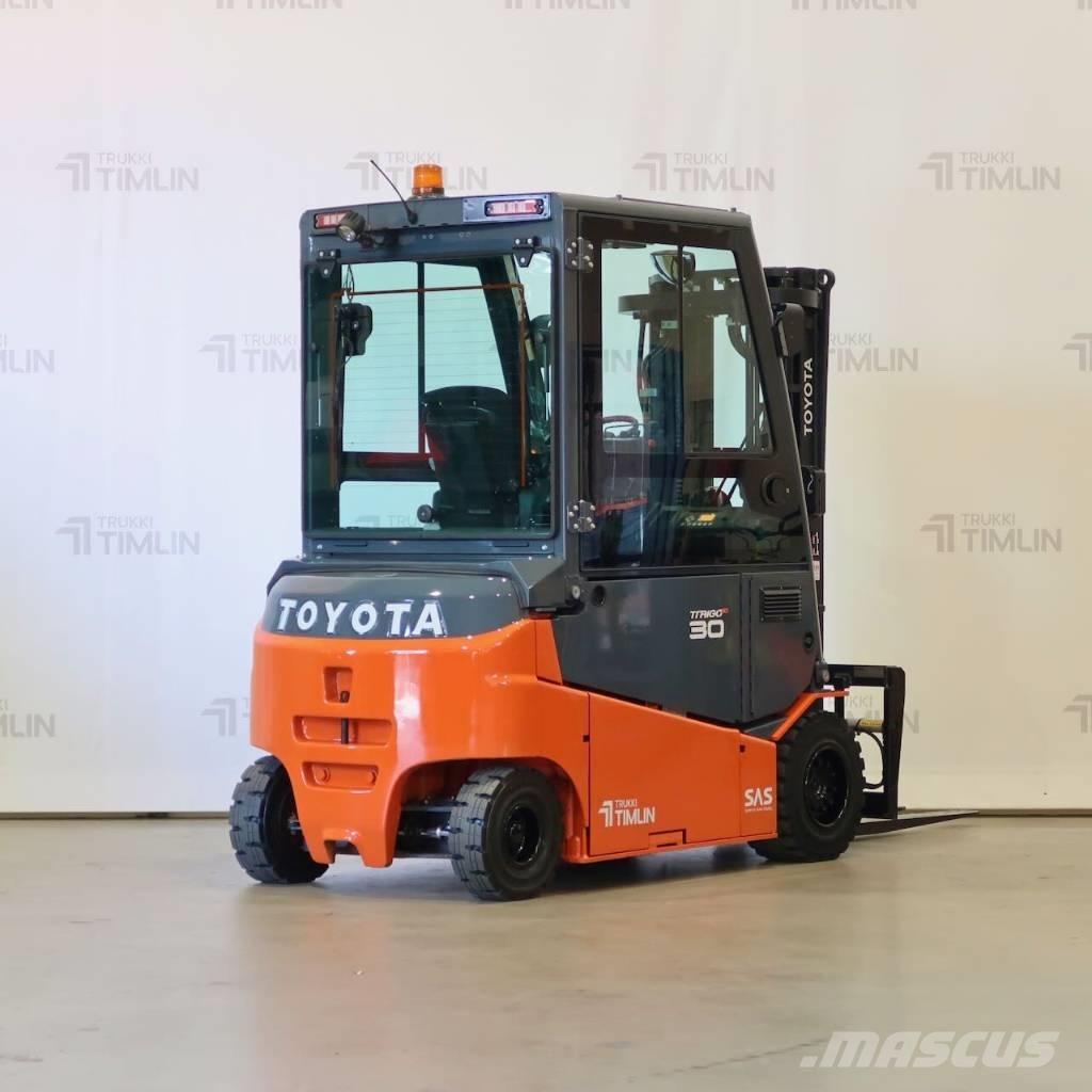 Toyota 8FBMT30 Elmotviktstruckar