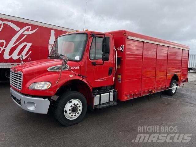 Freightliner M2 106 Lastbilar för dryckesleveranser