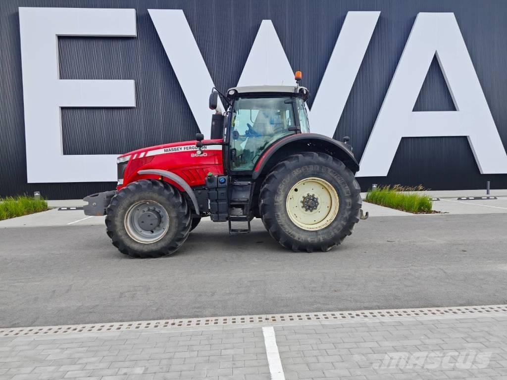 Massey Ferguson 8690 Traktorer